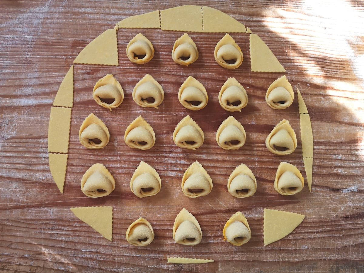 Tortelloni bolognesi della vigilia Luca Cesari