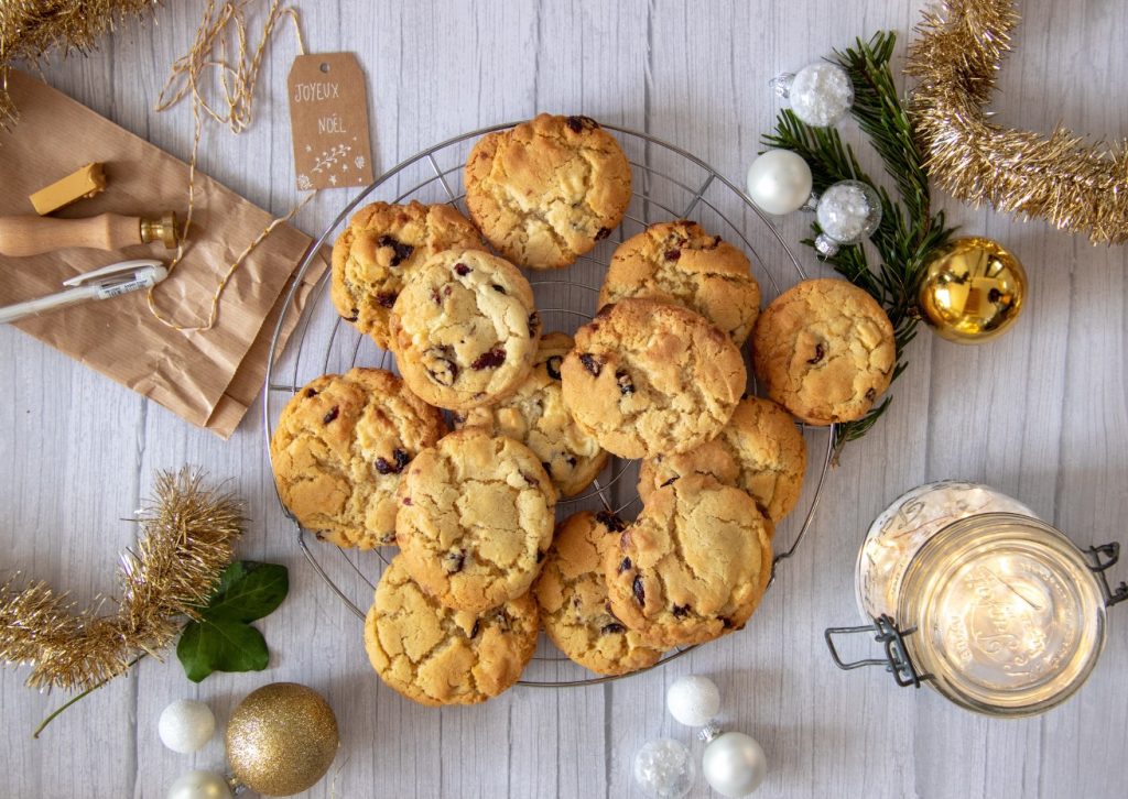 la tradizione del cookie swap, scambio di biscotti fatti in casa