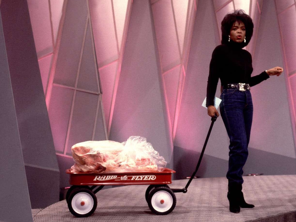 Oprah Winfrey si pente del proselitismo sul dimagrimento a tutti i costi: "La dieta? Fatela solo con l