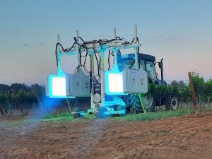 |ultravioletti in vigna - progetto LIFEISLIGHT - JeanLeon